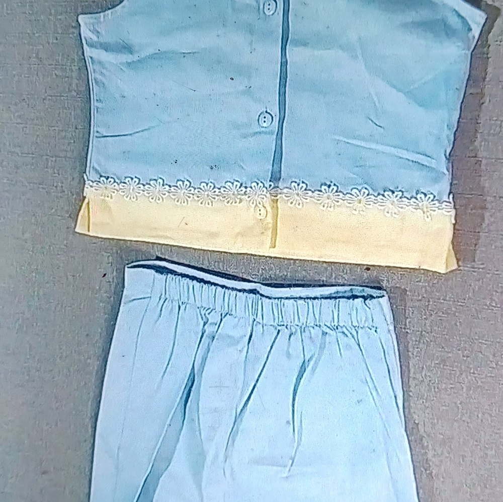 Heartstrings  2 PC skirt and top set size 6
